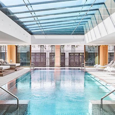 Four Seasons Hotel Madrid Esterno foto