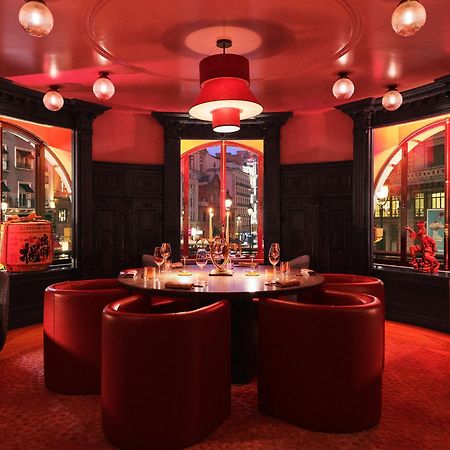 Four Seasons Hotel Madrid Esterno foto