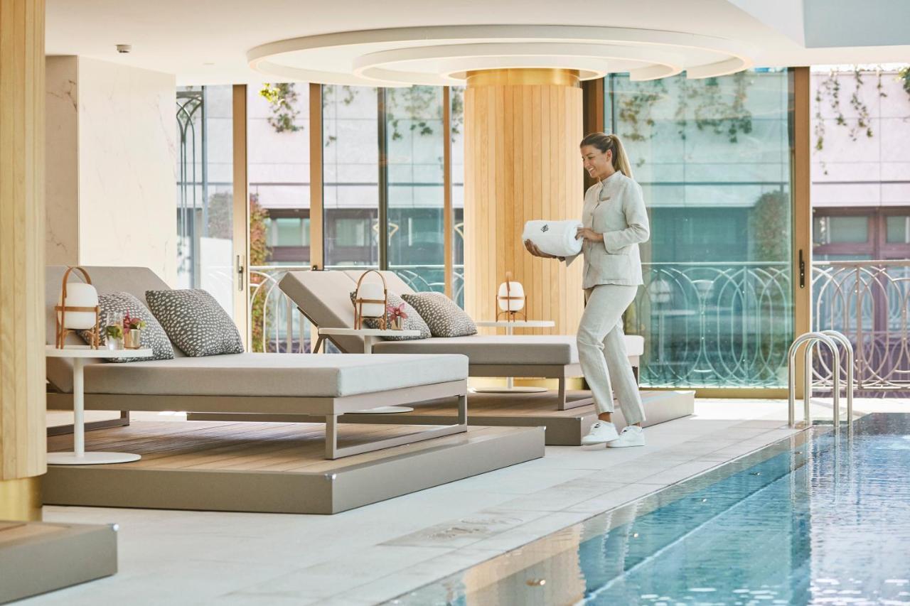 Four Seasons Hotel Madrid Esterno foto