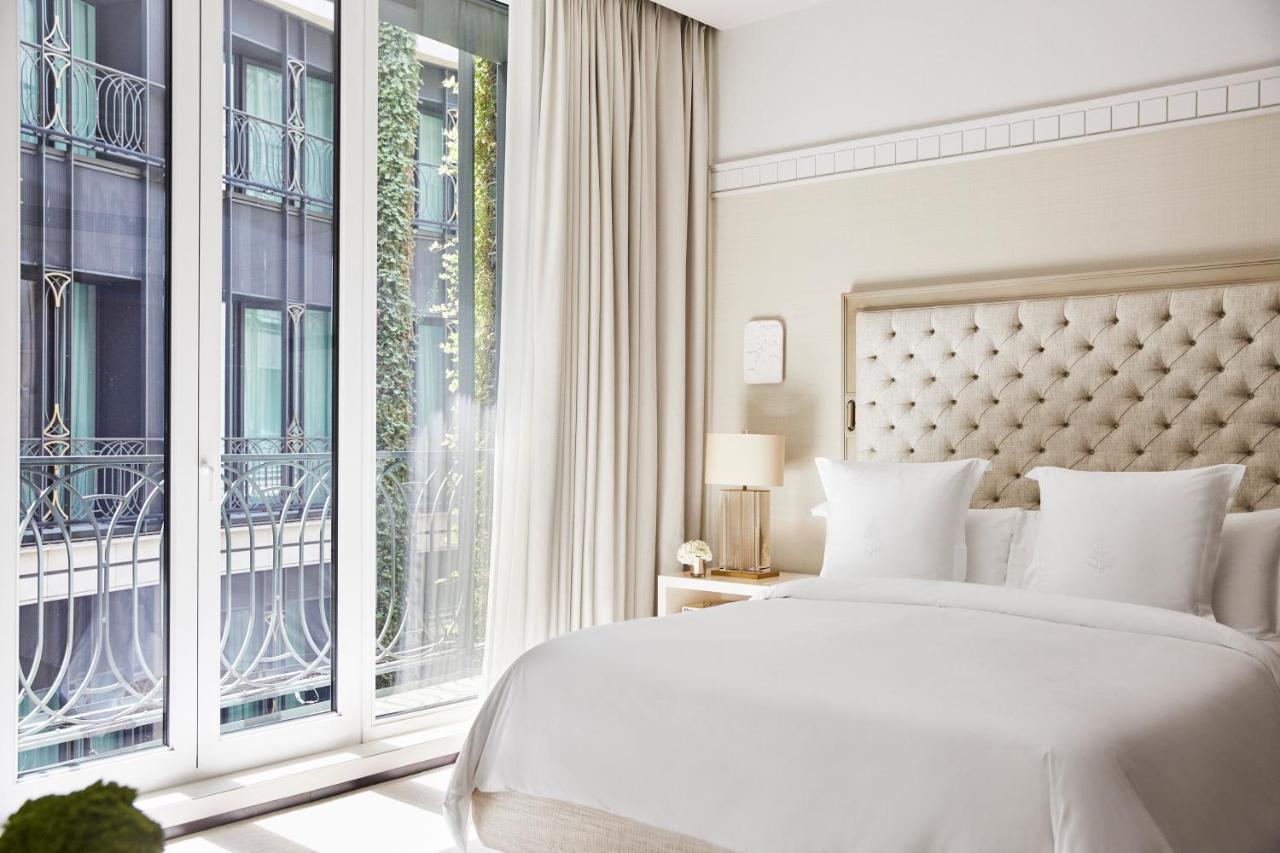 Four Seasons Hotel Madrid Esterno foto