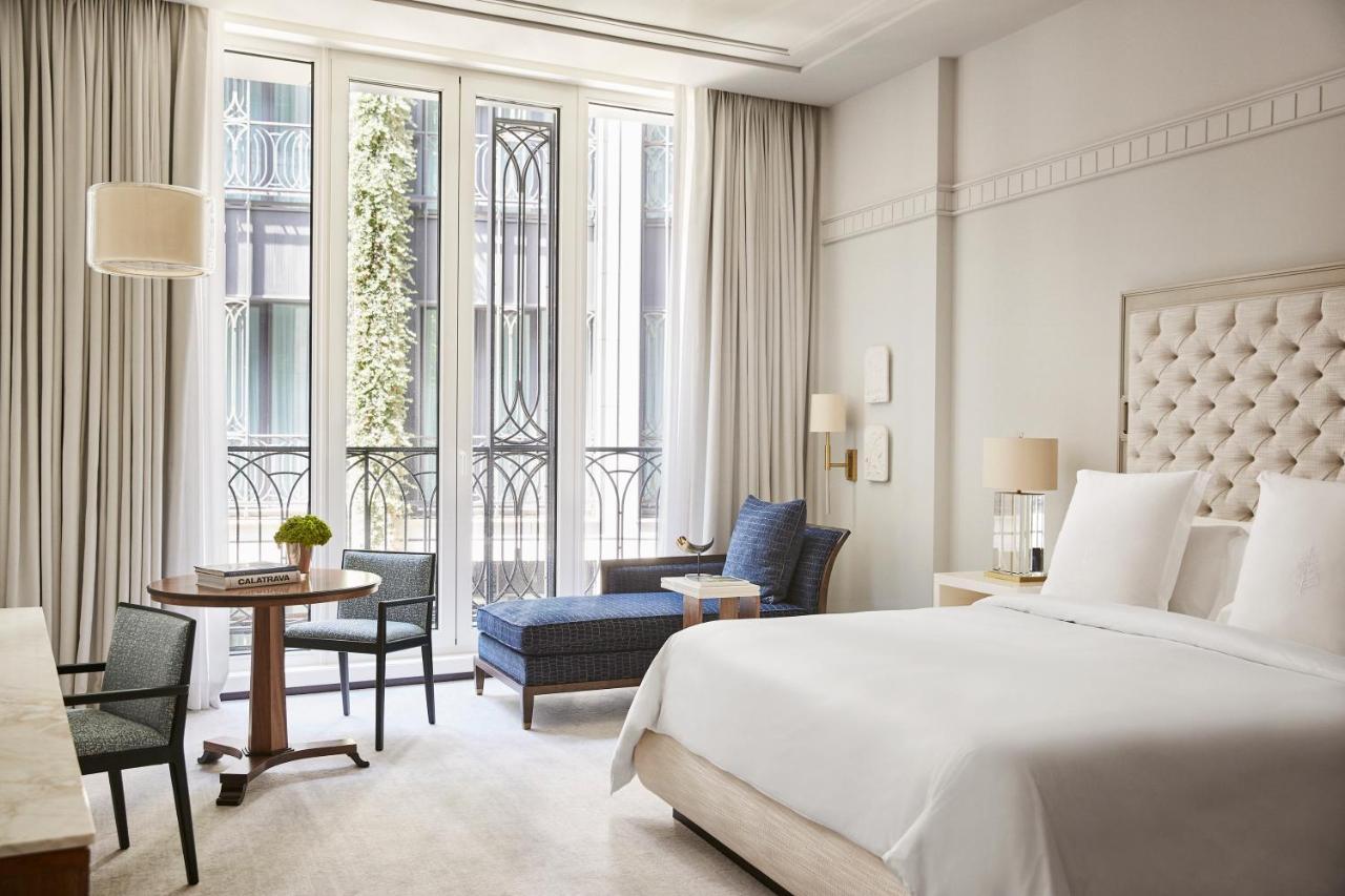 Four Seasons Hotel Madrid Esterno foto