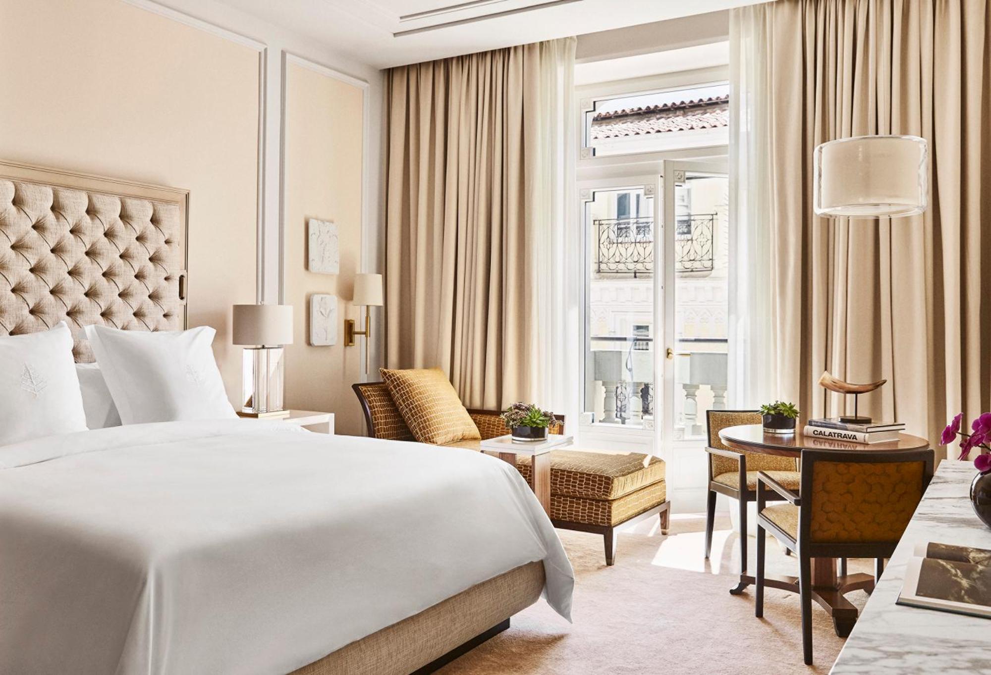 Four Seasons Hotel Madrid Esterno foto