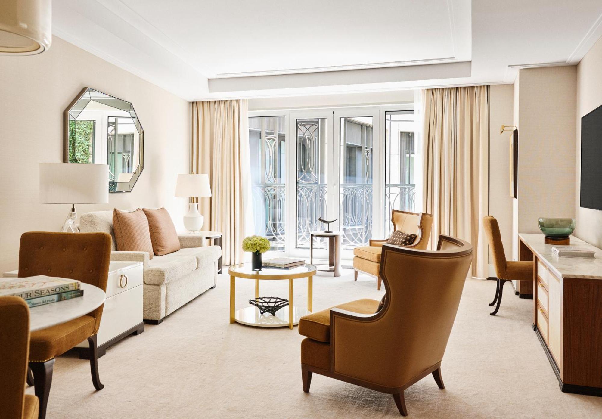Four Seasons Hotel Madrid Esterno foto