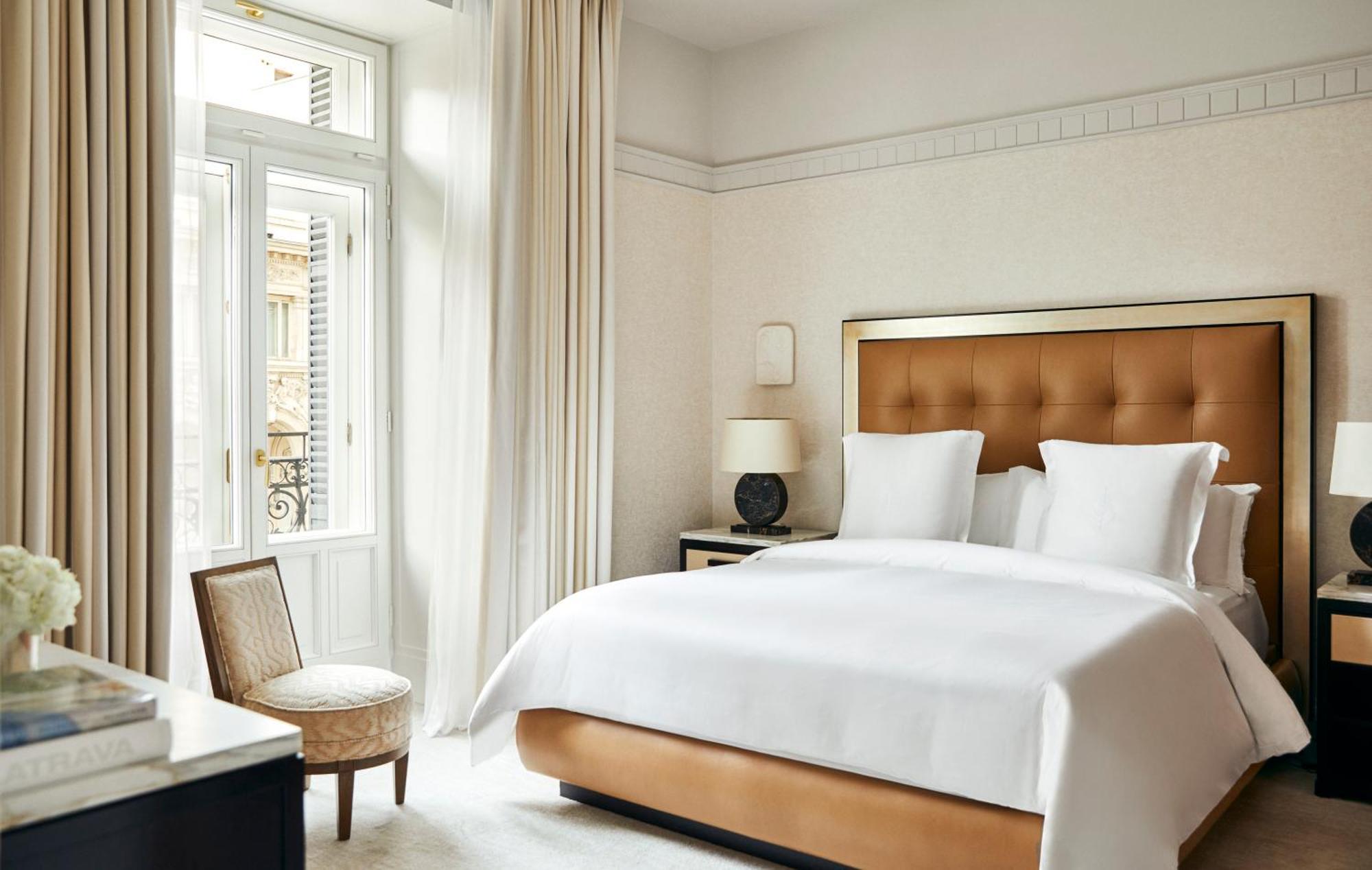 Four Seasons Hotel Madrid Esterno foto
